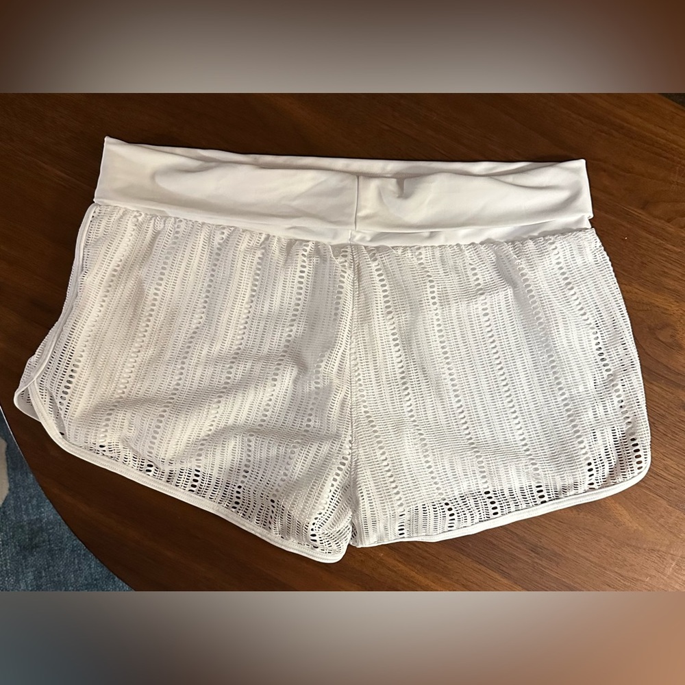 New Prana Beach Short, M, White